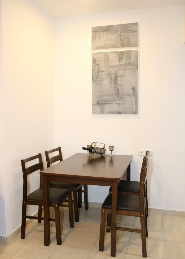 Tiberias Apartment Exteriör bild